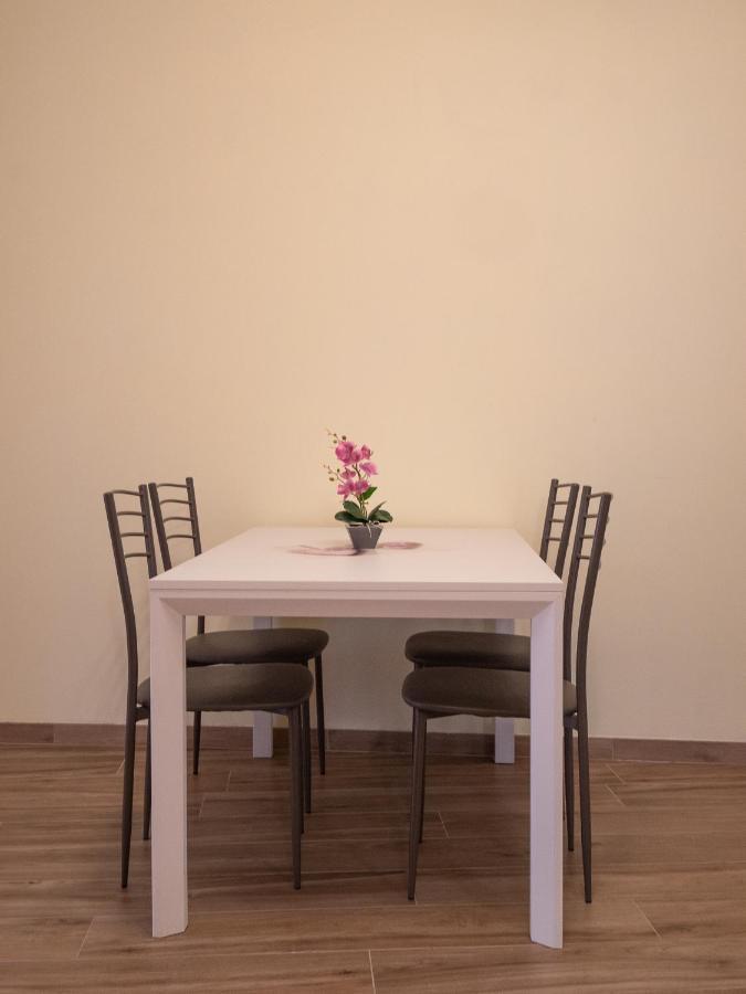 Camelia House Appartement Bellano Buitenkant foto