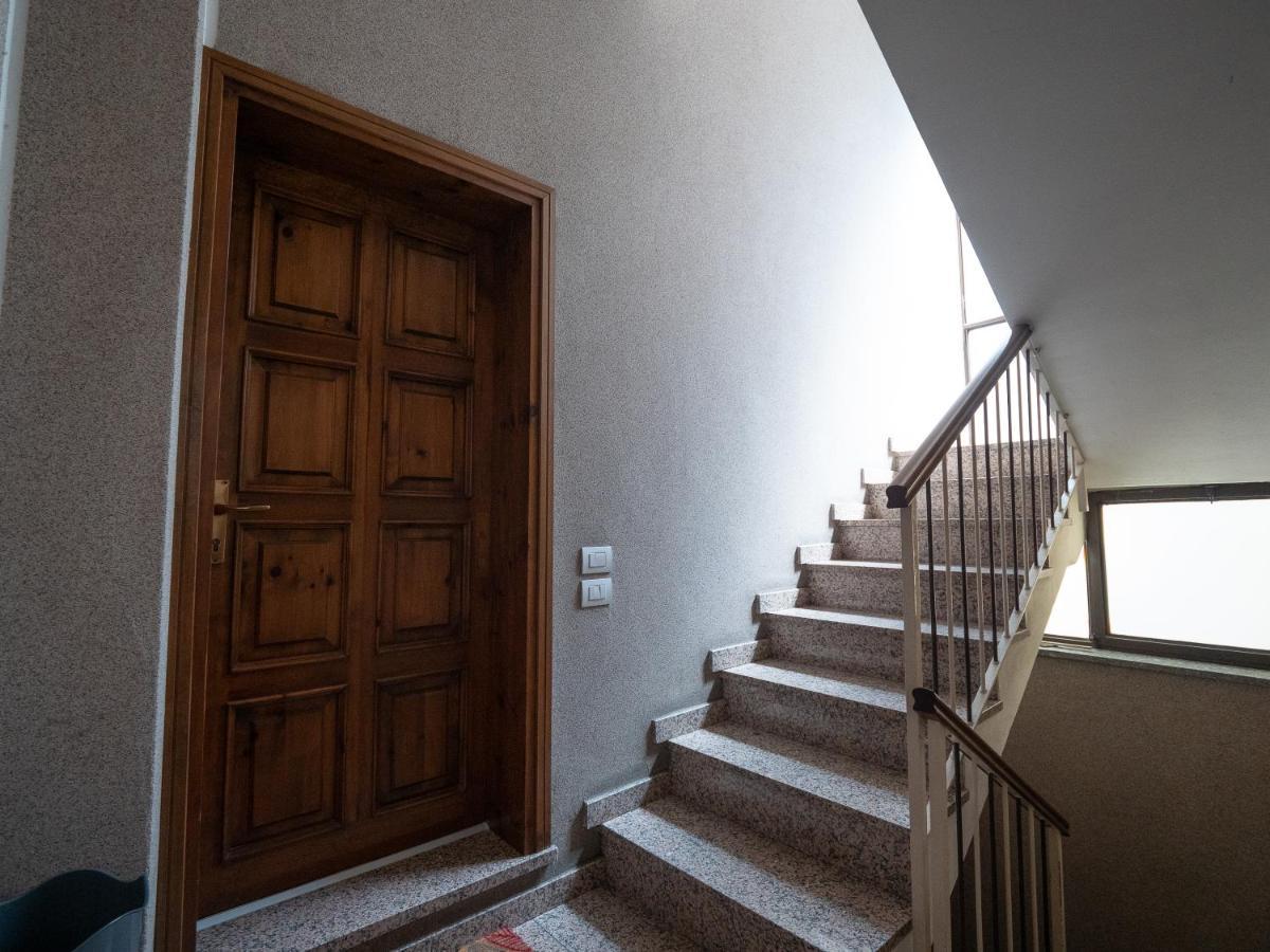 Camelia House Appartement Bellano Buitenkant foto