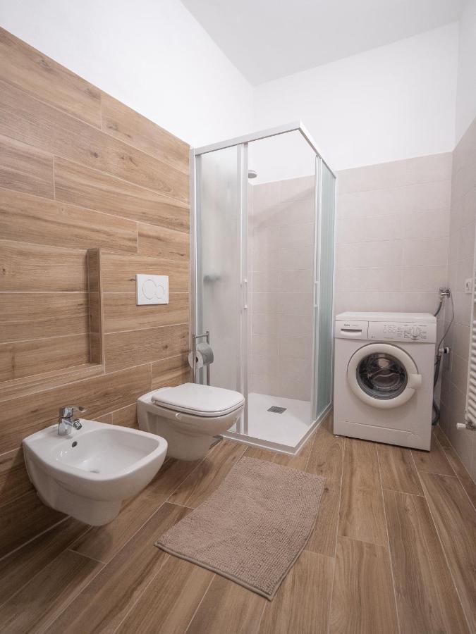 Camelia House Appartement Bellano Buitenkant foto